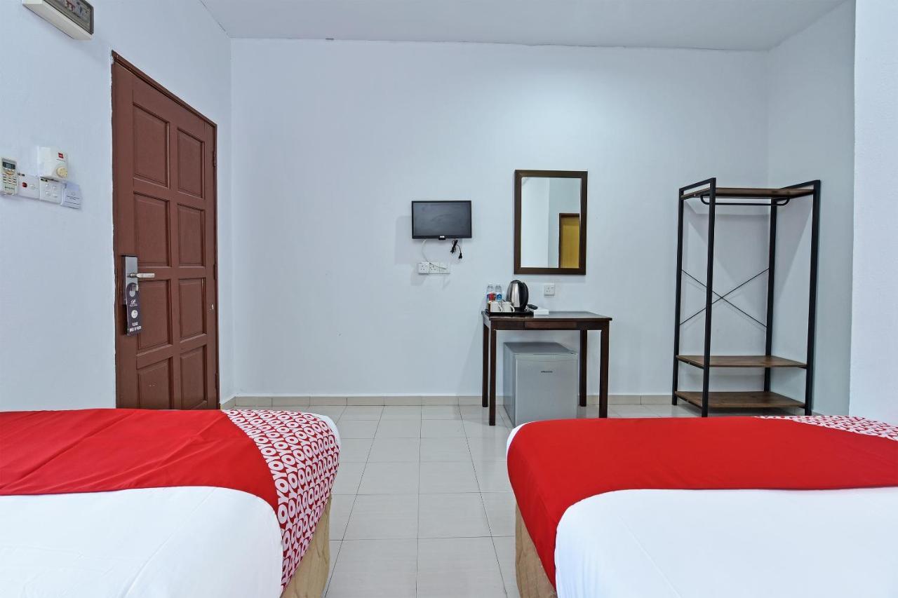 Collection O 90622 Sehijau Cenang Hotel Pantai Cenang  Exterior foto