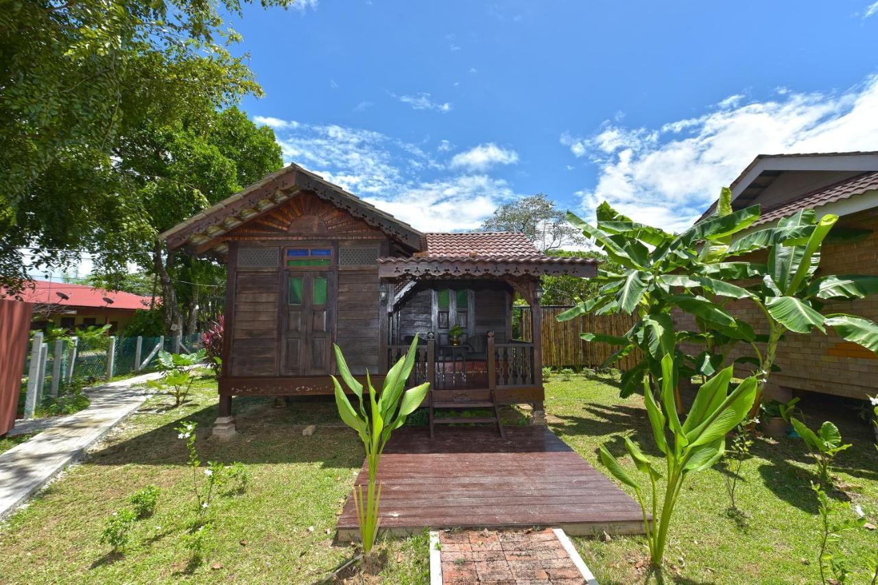 Collection O 90622 Sehijau Cenang Hotel Pantai Cenang  Exterior foto